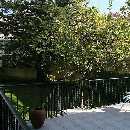 Sparkling 4 Bedroom Apartment In Lisbon Lägenhet *